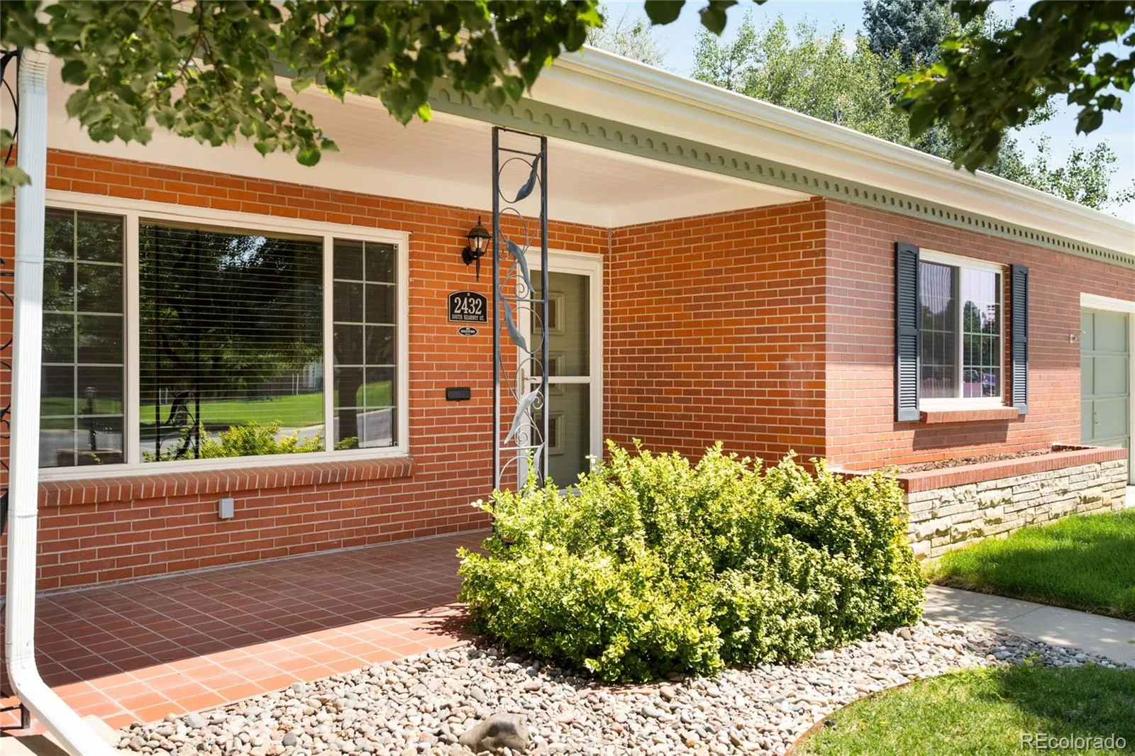 2432 S Kearney Street Denver CO 80222 | MLS #REC6852652 08092026202840 1600 2