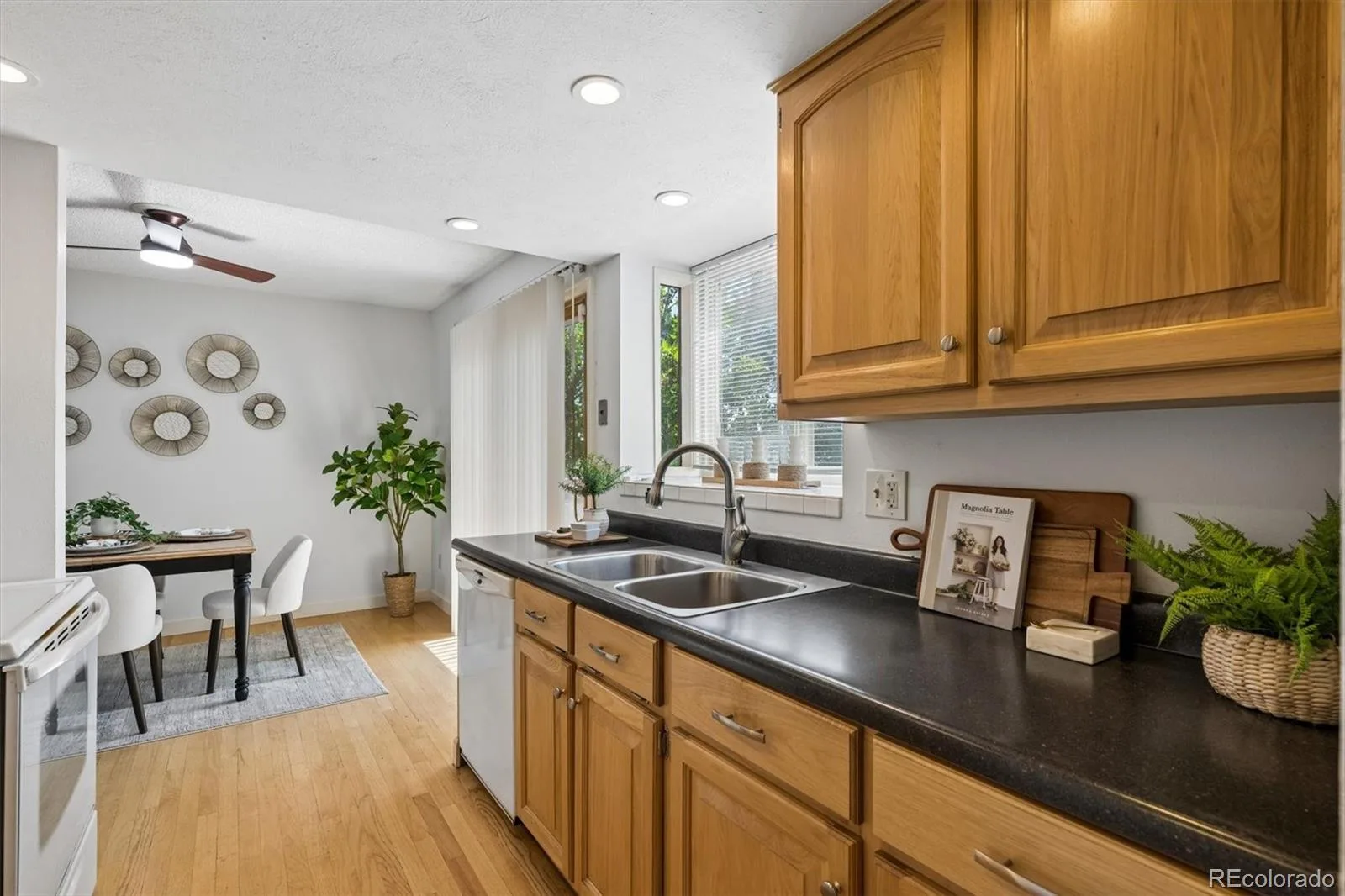 10812 W Powers Place Littleton CO 80127 | MLS #REC6852978 07172026020341 1600 12