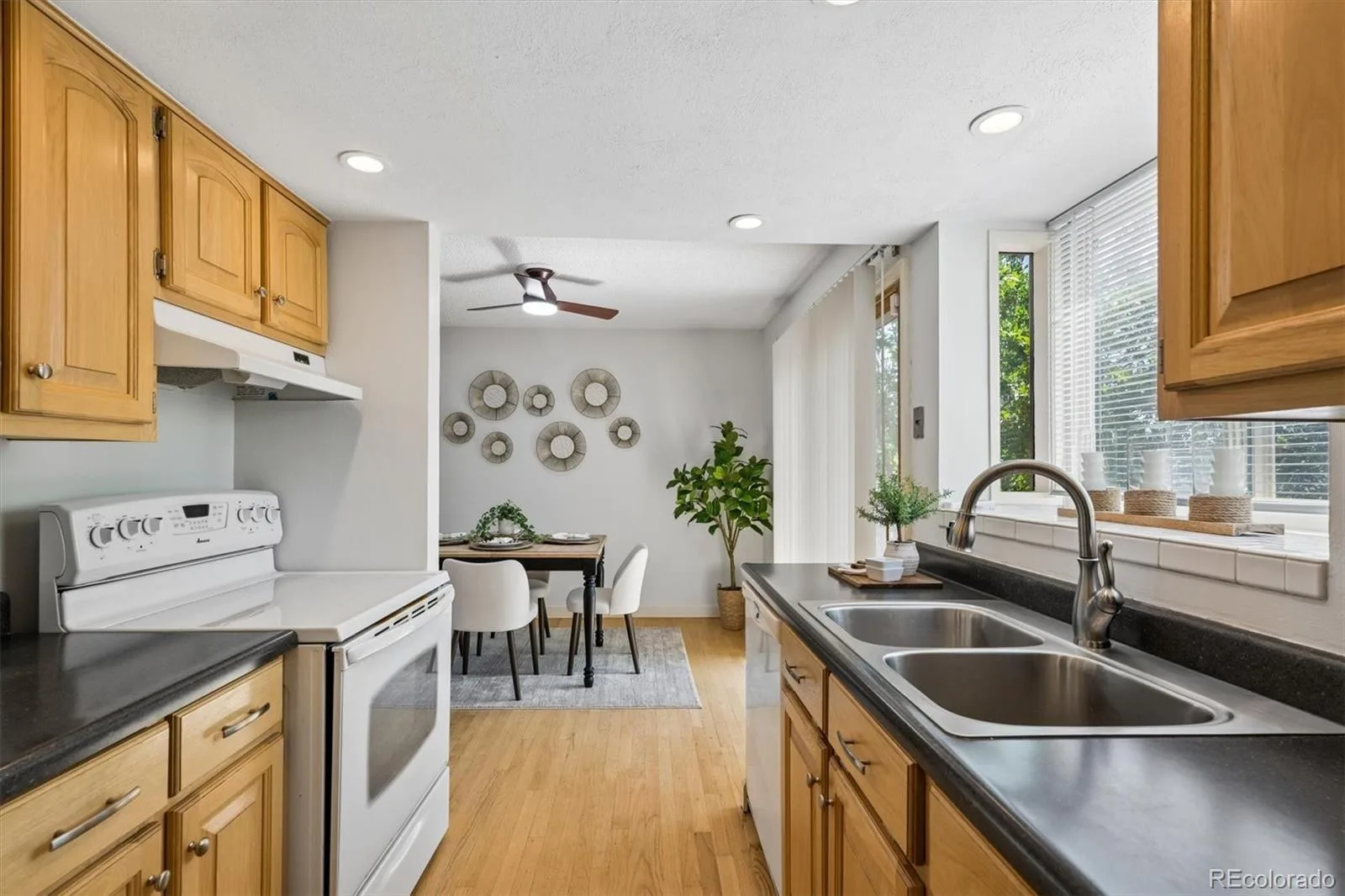 10812 W Powers Place Littleton CO 80127 | MLS #REC6852978 07172026020341 1600 13