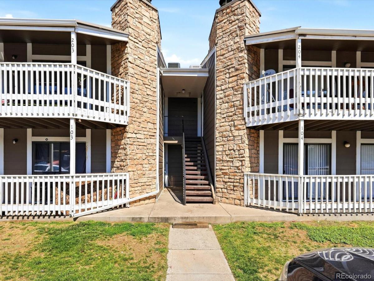 18195 E Ohio Avenue #104 Aurora CO 80017 | MLS #REC6853954 MLS #REC6853954 image #0