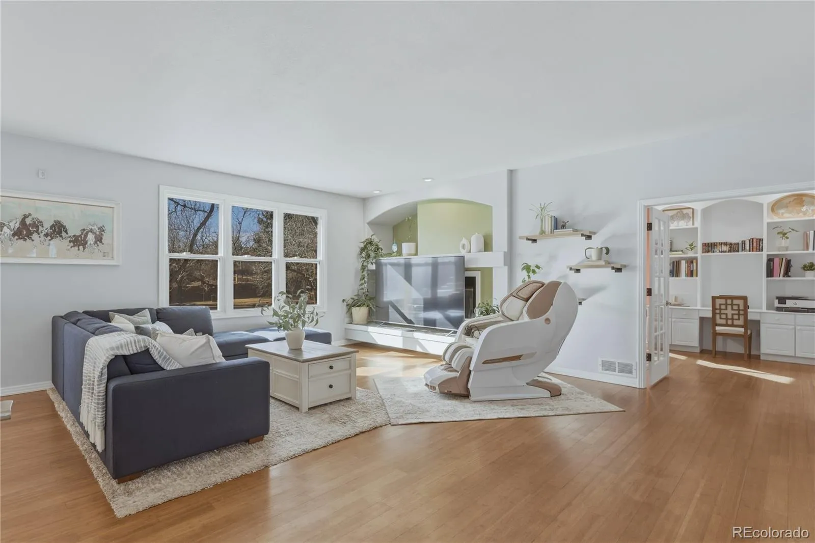 04182026030713 1600 10