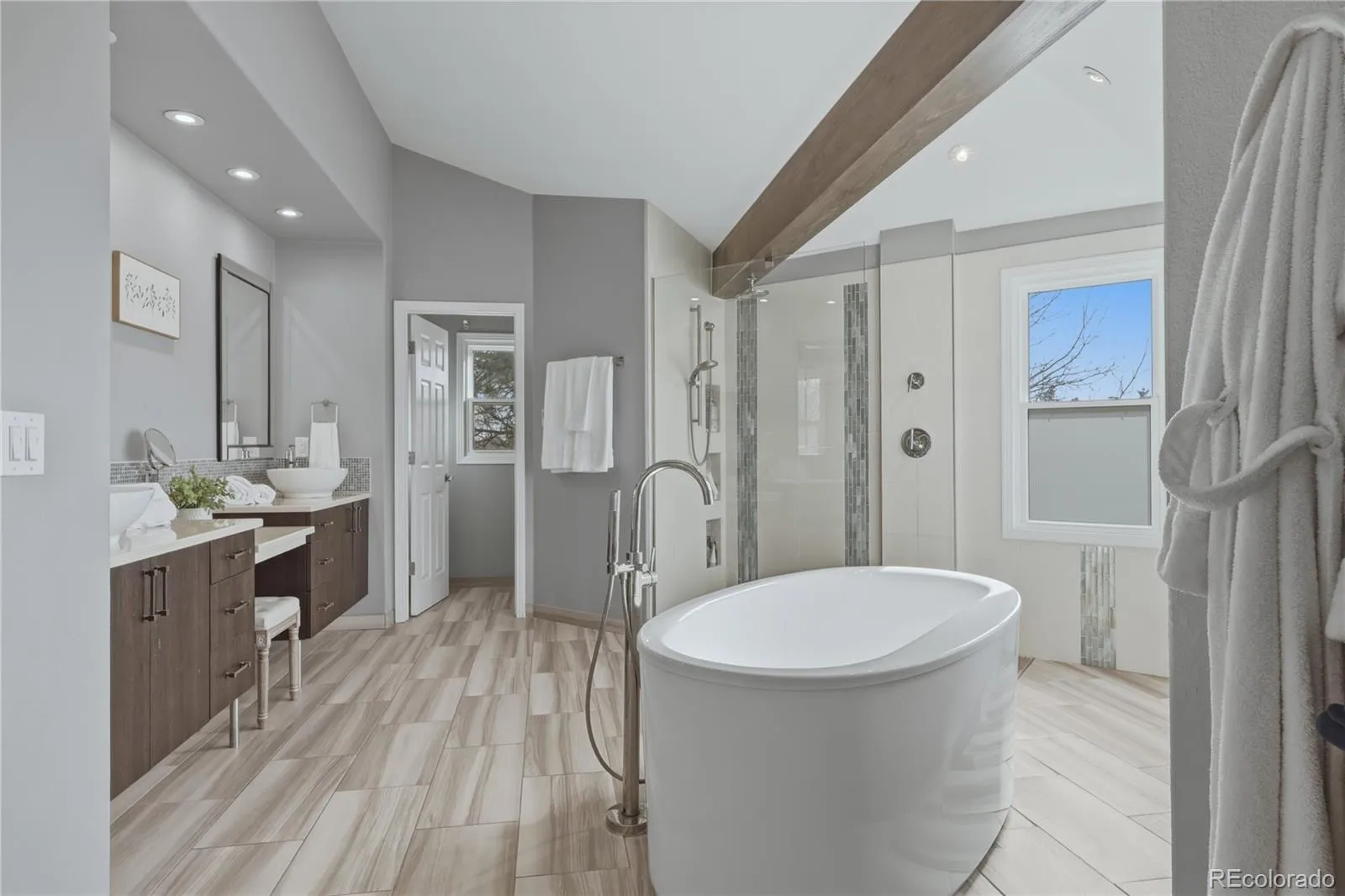 04182026030713 1600 27