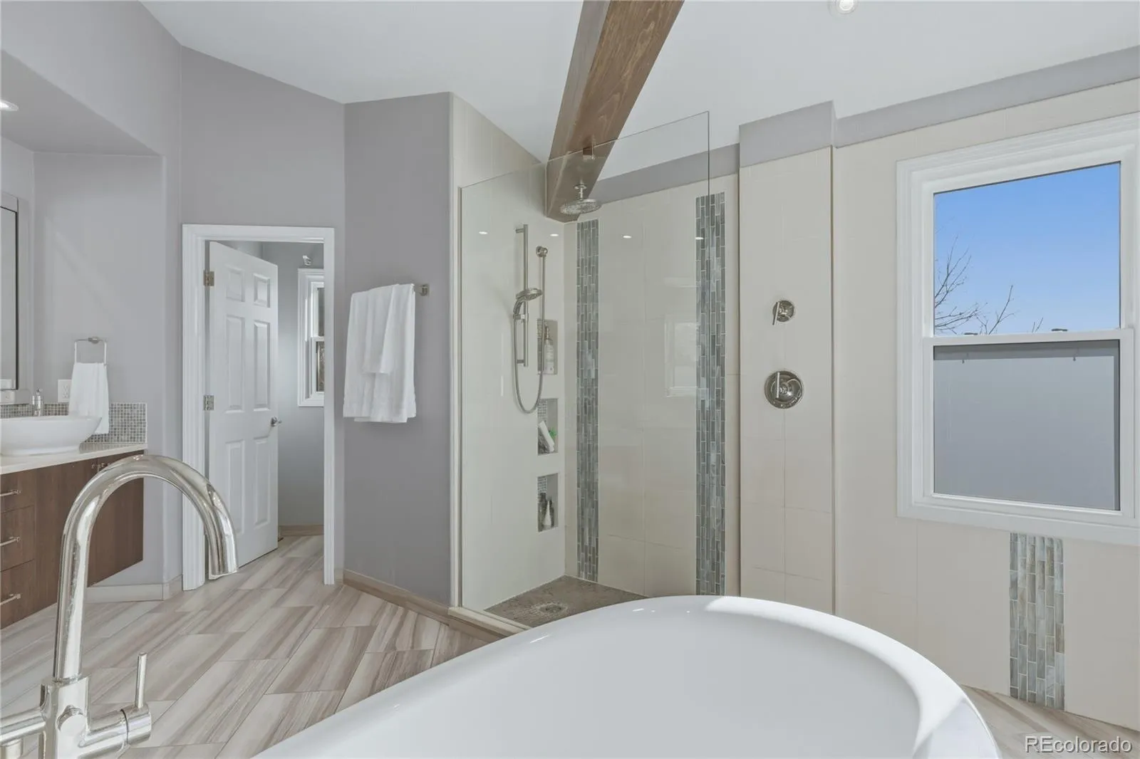 04182026030713 1600 30