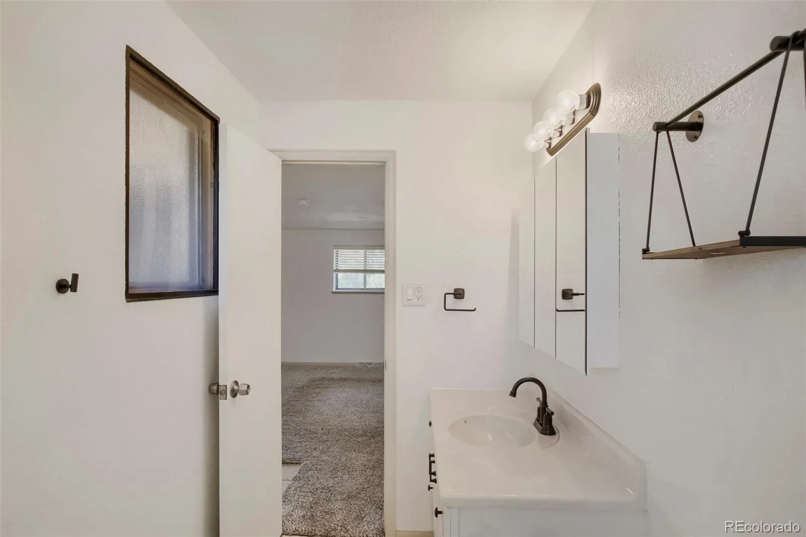 6421 Independence Street Arvada CO 80004 | MLS #REC6855387 08212026152729 1600 17