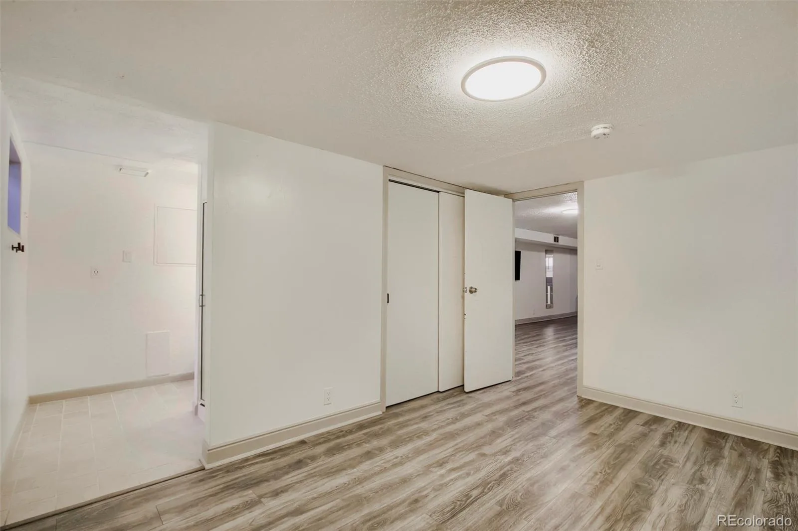 6421 Independence Street Arvada CO 80004 | MLS #REC6855387 08212026152729 1600 20