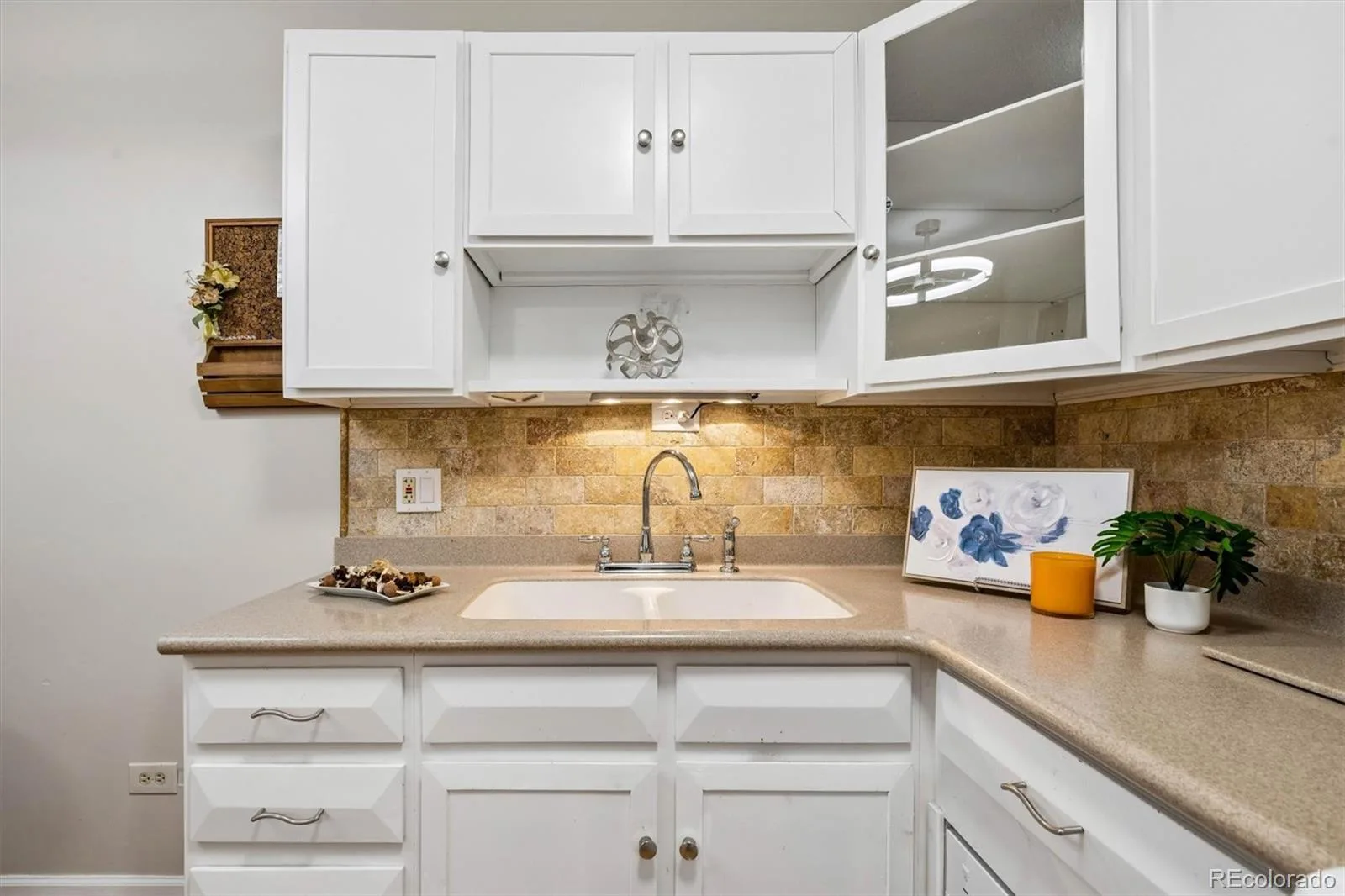 690 S Alton Way #6B Denver CO 80247 | MLS #REC6855805 09242026230658 1600 7