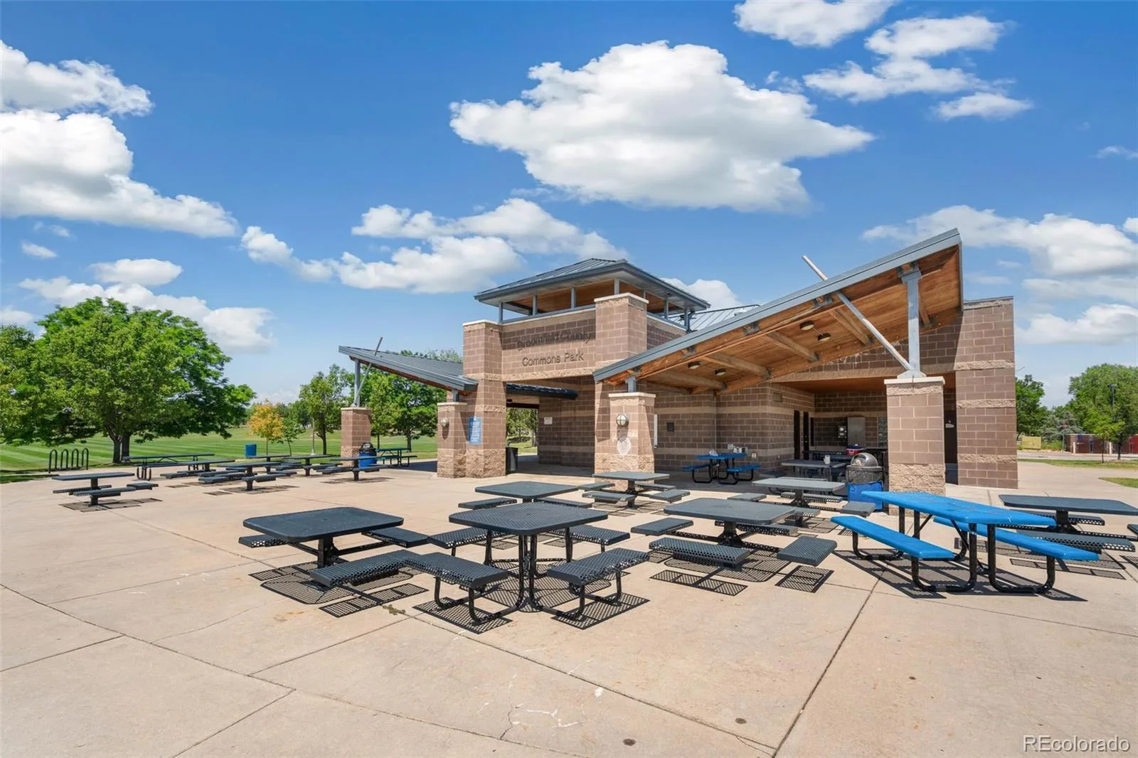 874 Dexter Drive Broomfield CO 80020 MLS #REC6857259 07172026020514 1600 36