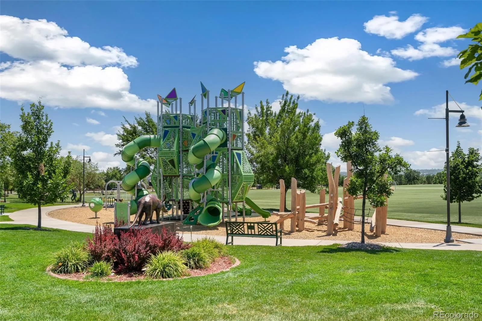 874 Dexter Drive Broomfield CO 80020 MLS #REC6857259 07172026020514 1600 39