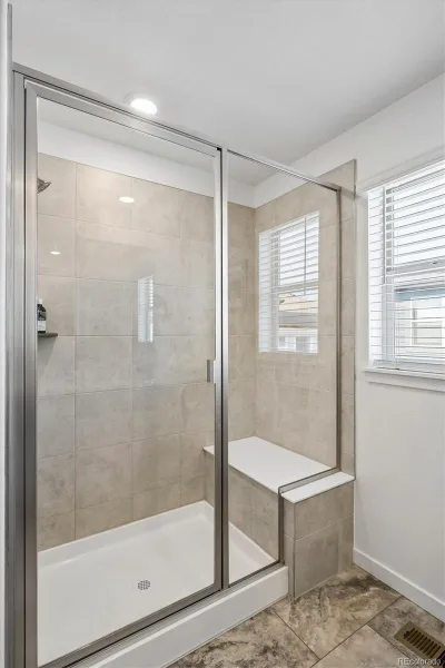 8377 Rush Creek Avenue Littleton CO 80125 | MLS #REC6857822 08072026192838 800 28