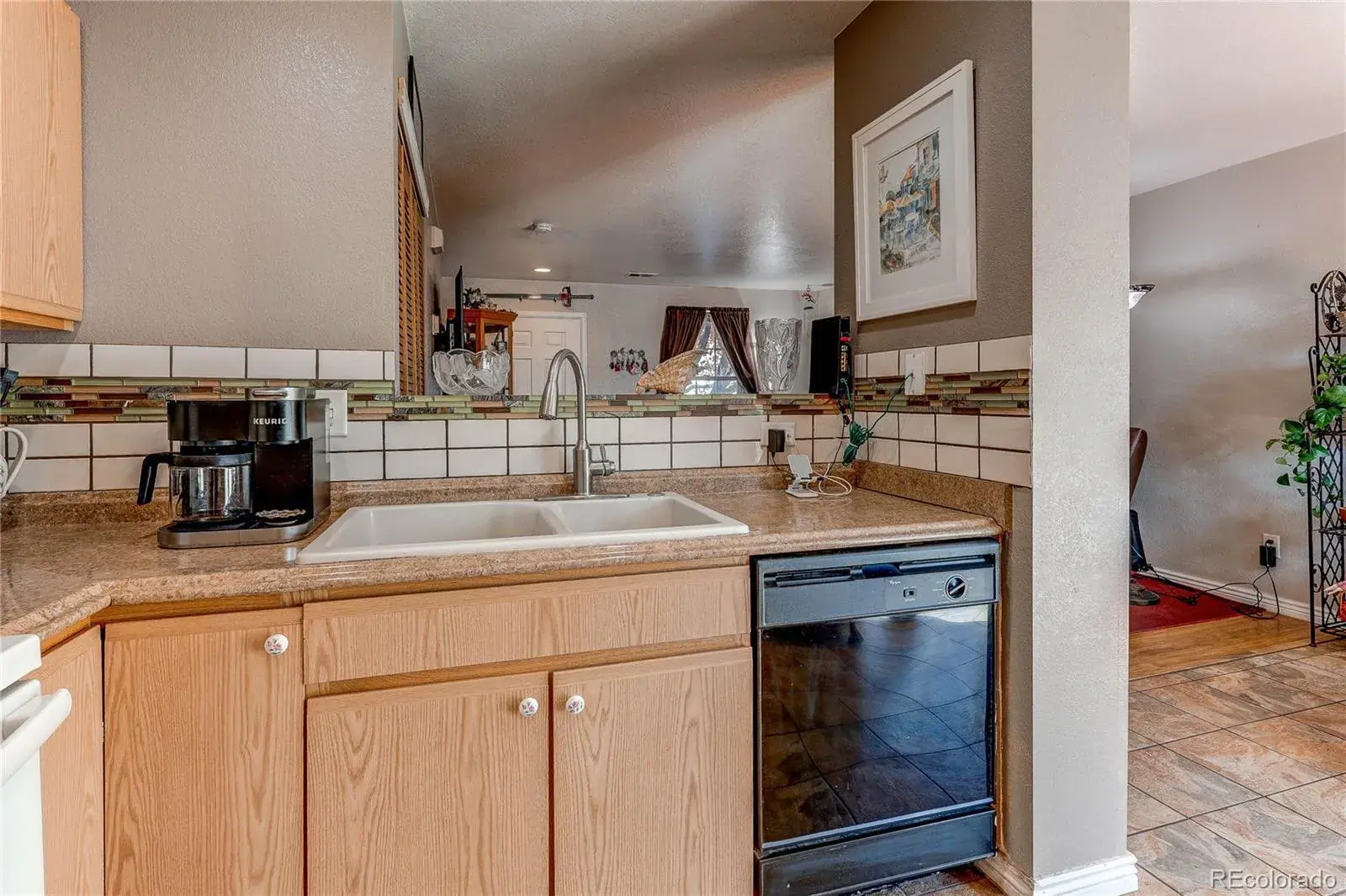 11142025221938 1600 8