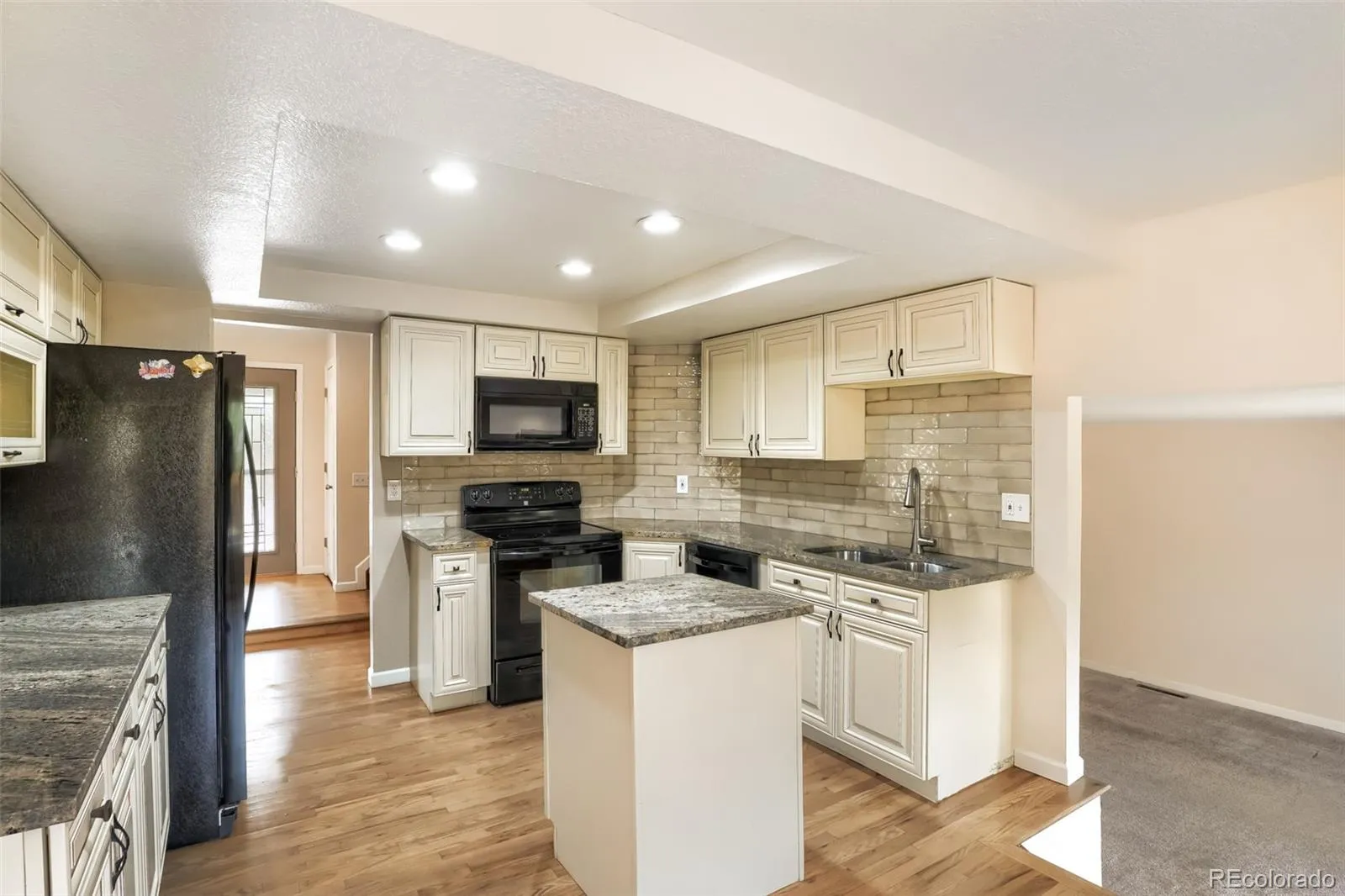 11803 Vallejo Street Westminster CO 80234 MLS #REC6858415 05232026095334 1600 15