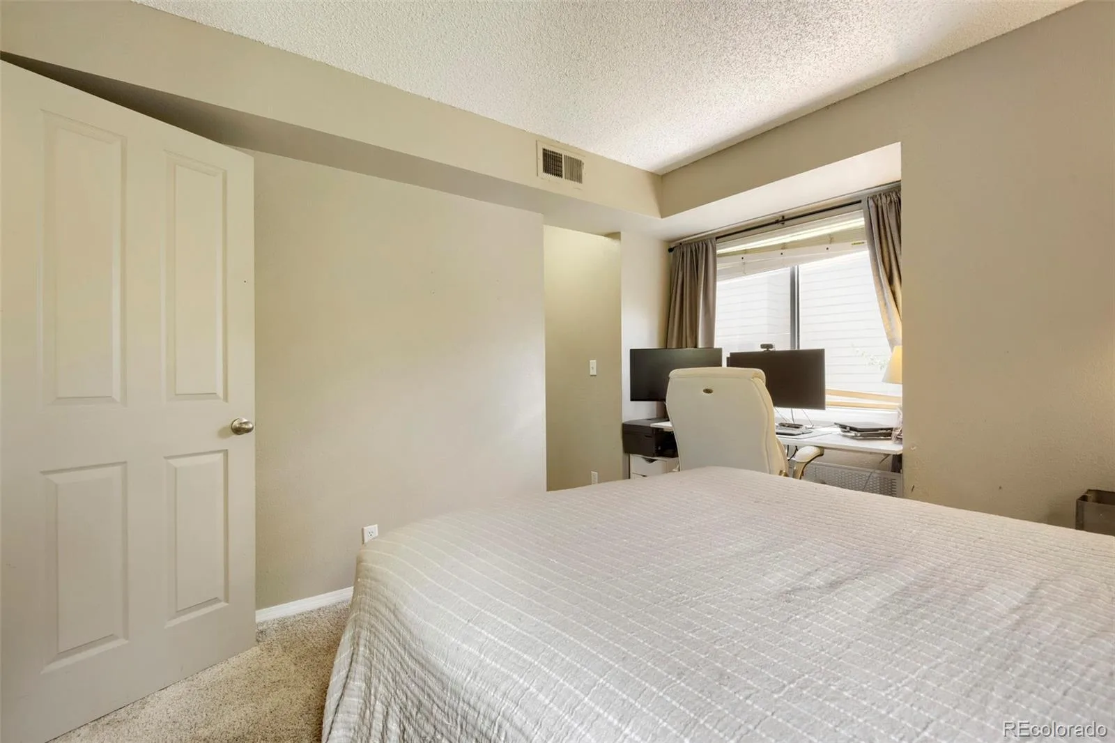 6380 S Boston Street #117 Greenwood Village CO 80111 | MLS #REC6860538 08282026185539 1600 14