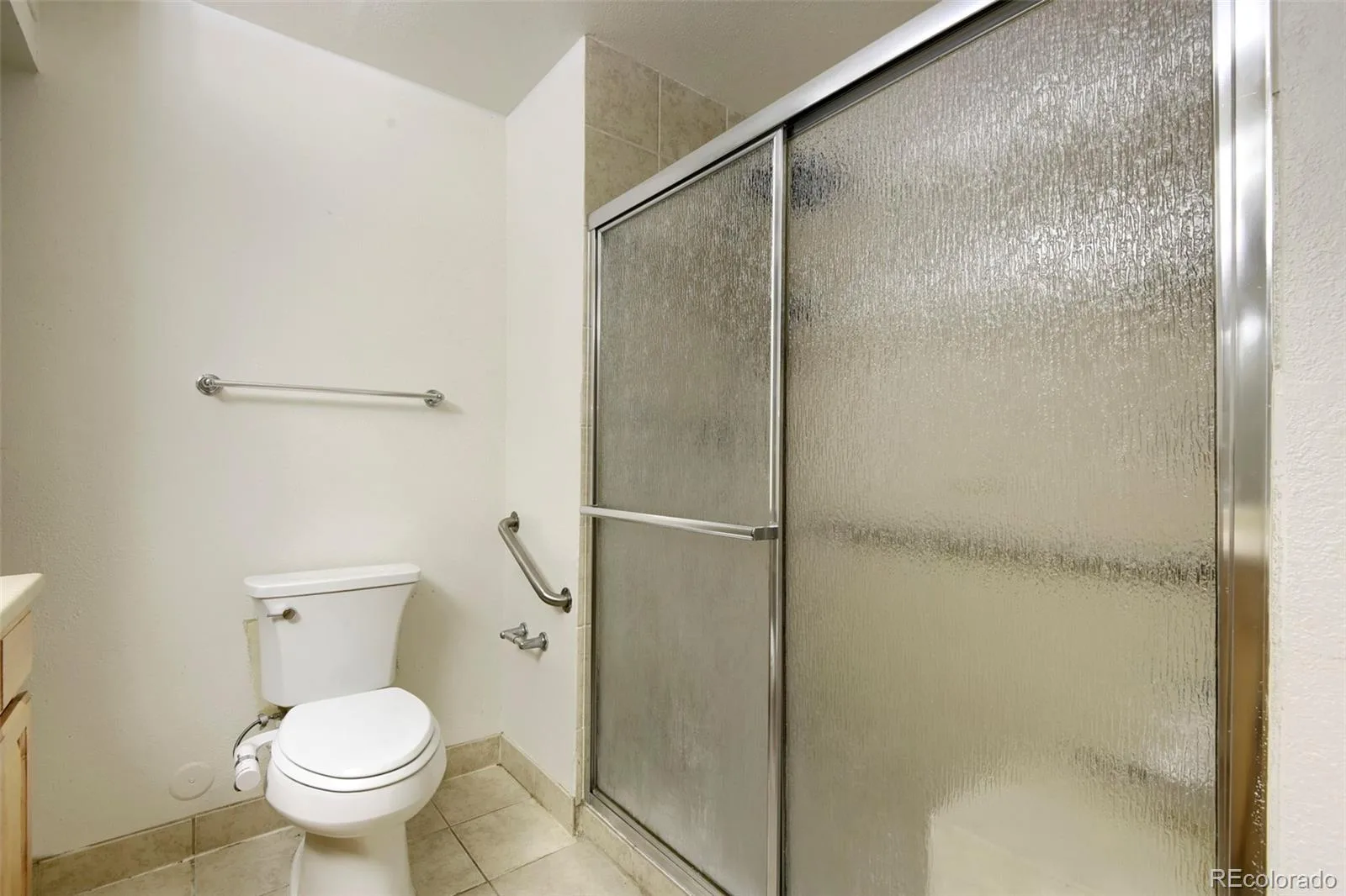 6380 S Boston Street #117 Greenwood Village CO 80111 | MLS #REC6860538 08282026185539 1600 23