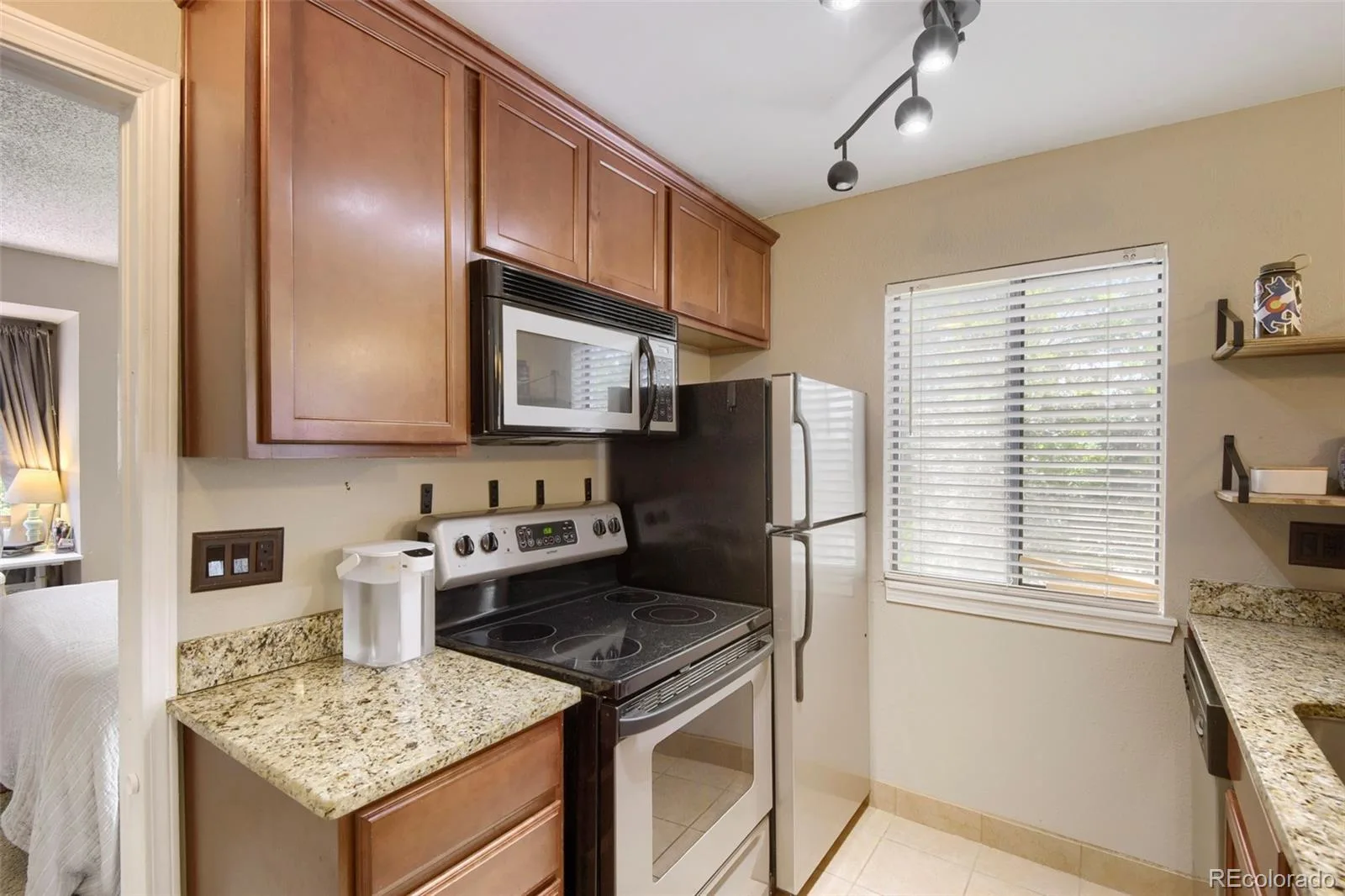 6380 S Boston Street #117 Greenwood Village CO 80111 | MLS #REC6860538 08282026185539 1600 8