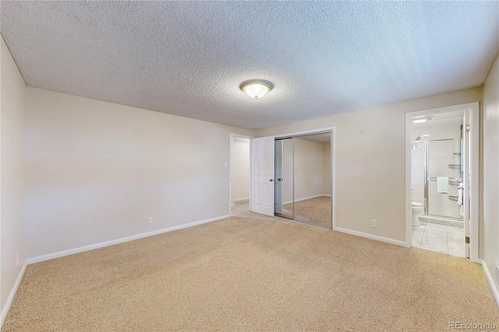 10587 Ura Lane Denver CO 80234 | MLS #REC6861203 08012026024403 1600 19