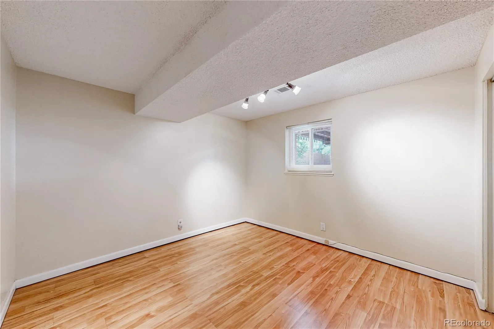 10587 Ura Lane Denver CO 80234 | MLS #REC6861203 08012026024403 1600 26