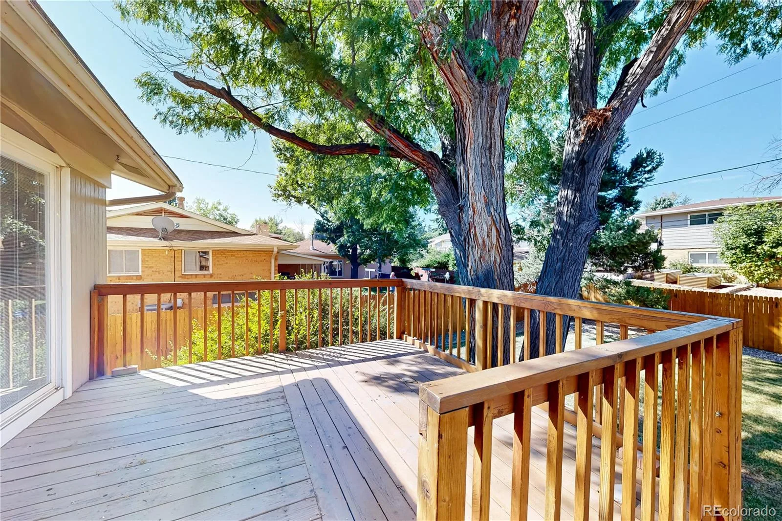 10587 Ura Lane Denver CO 80234 | MLS #REC6861203 08012026024403 1600 29
