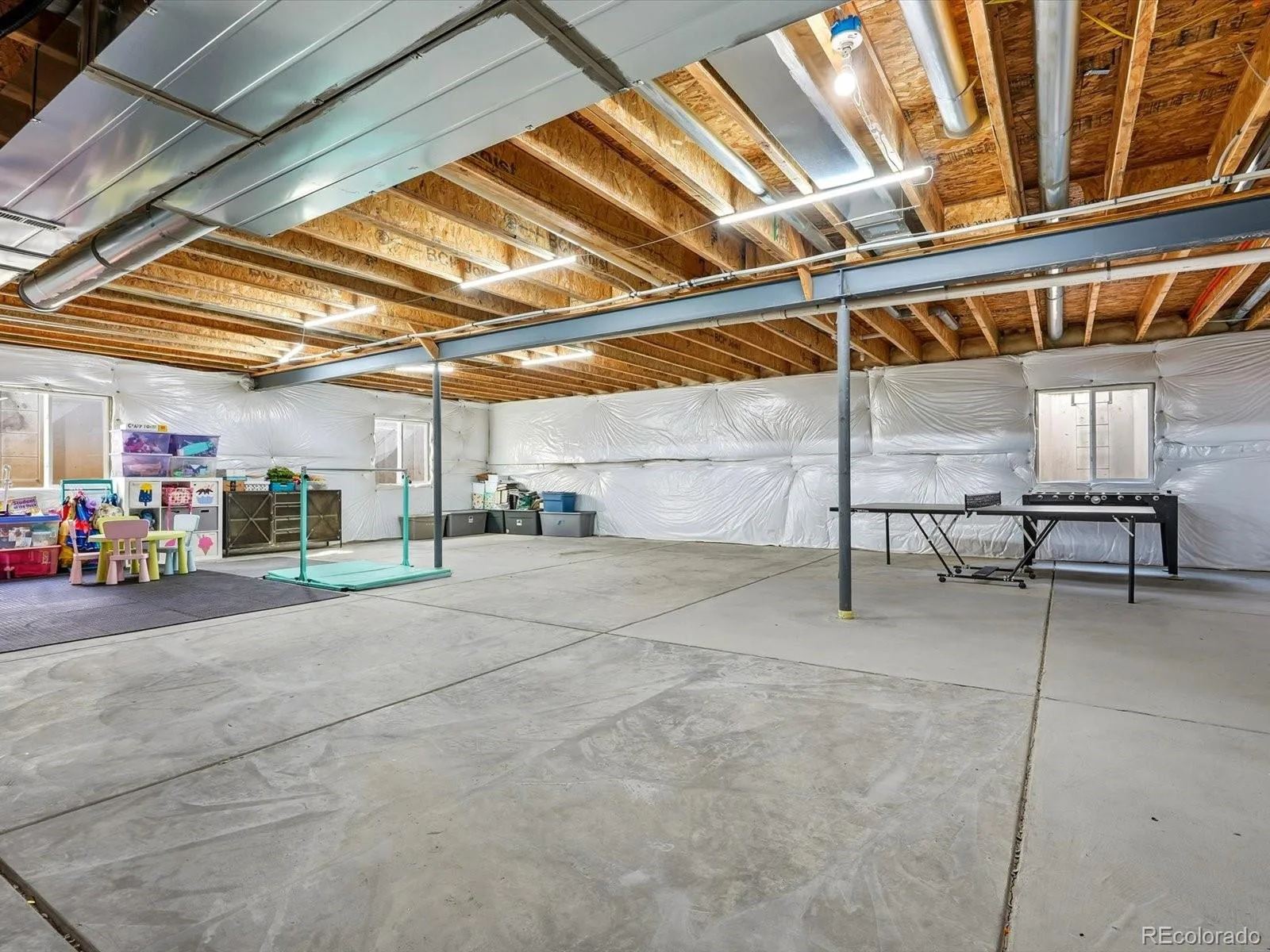 3268 Carabiner Street Castle Rock CO 80108 MLS #REC6861428 08032026001421 1600 31