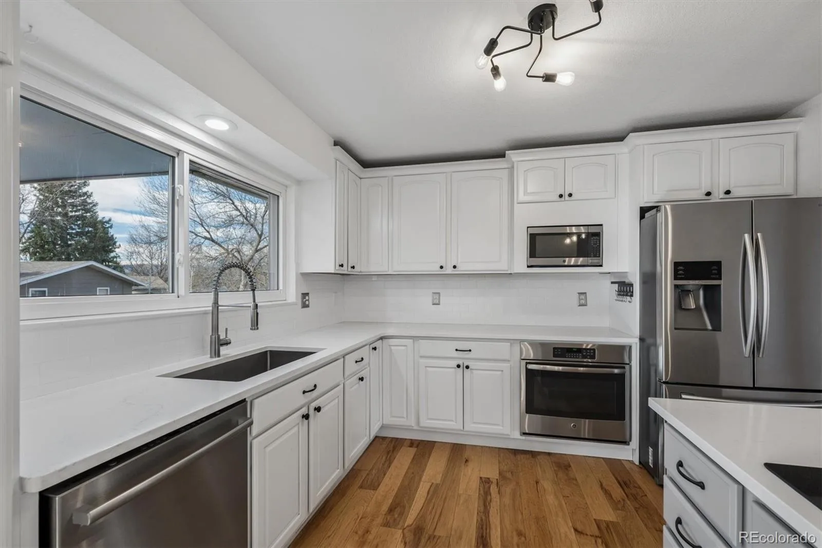 12869 W 68th Avenue Arvada CO 80004 | MLS #REC6863143 07232026211332 1600 4