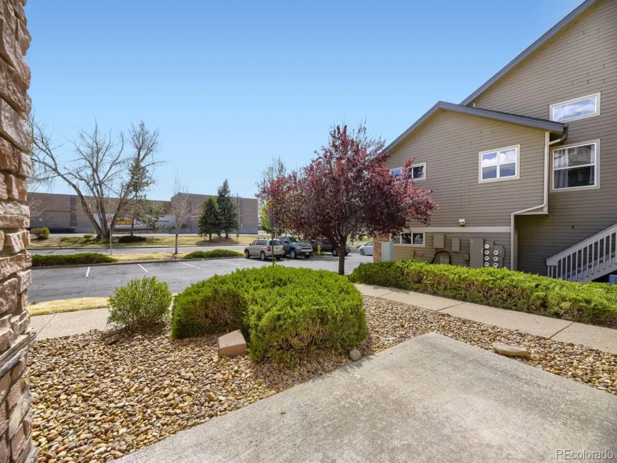 18284 E Floyd Avenue #A Aurora CO 80013 MLS #REC6863725 04292026182108 1200 17
