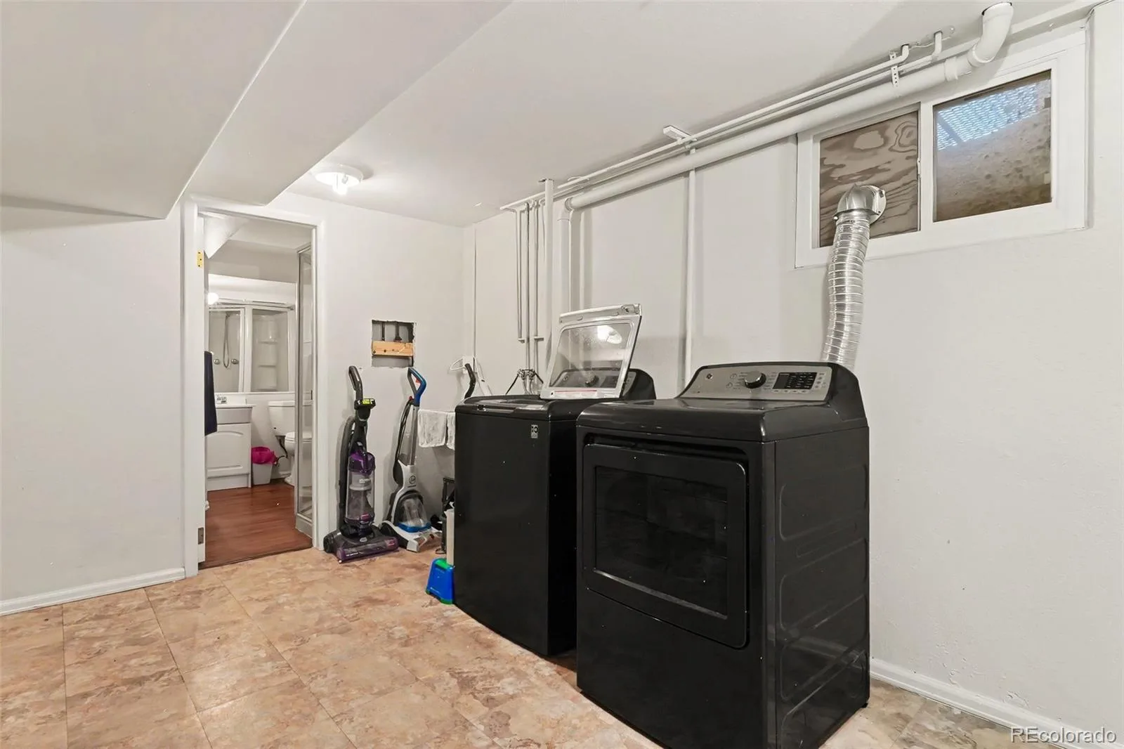 2258 S Patton Court Denver CO 80219 MLS #REC6865672 07152026183926 1600 22