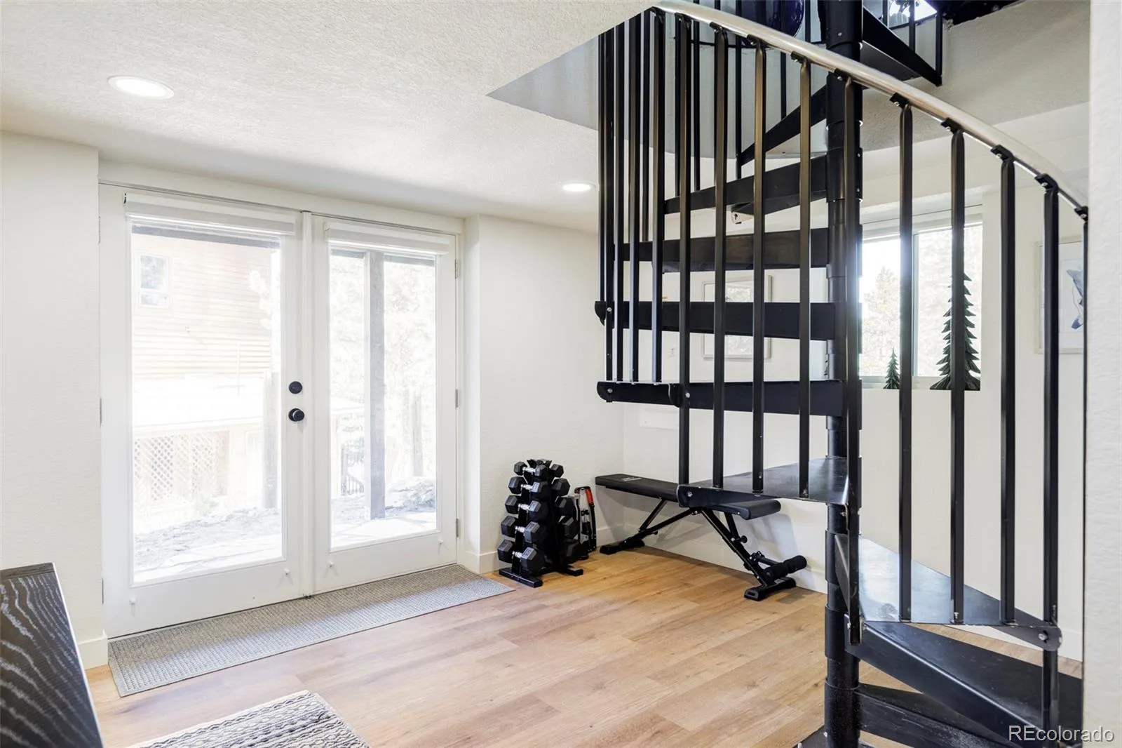 76 Wonderland Avenue Golden CO 80403 | MLS #REC6865741 07222026134859 1600 20