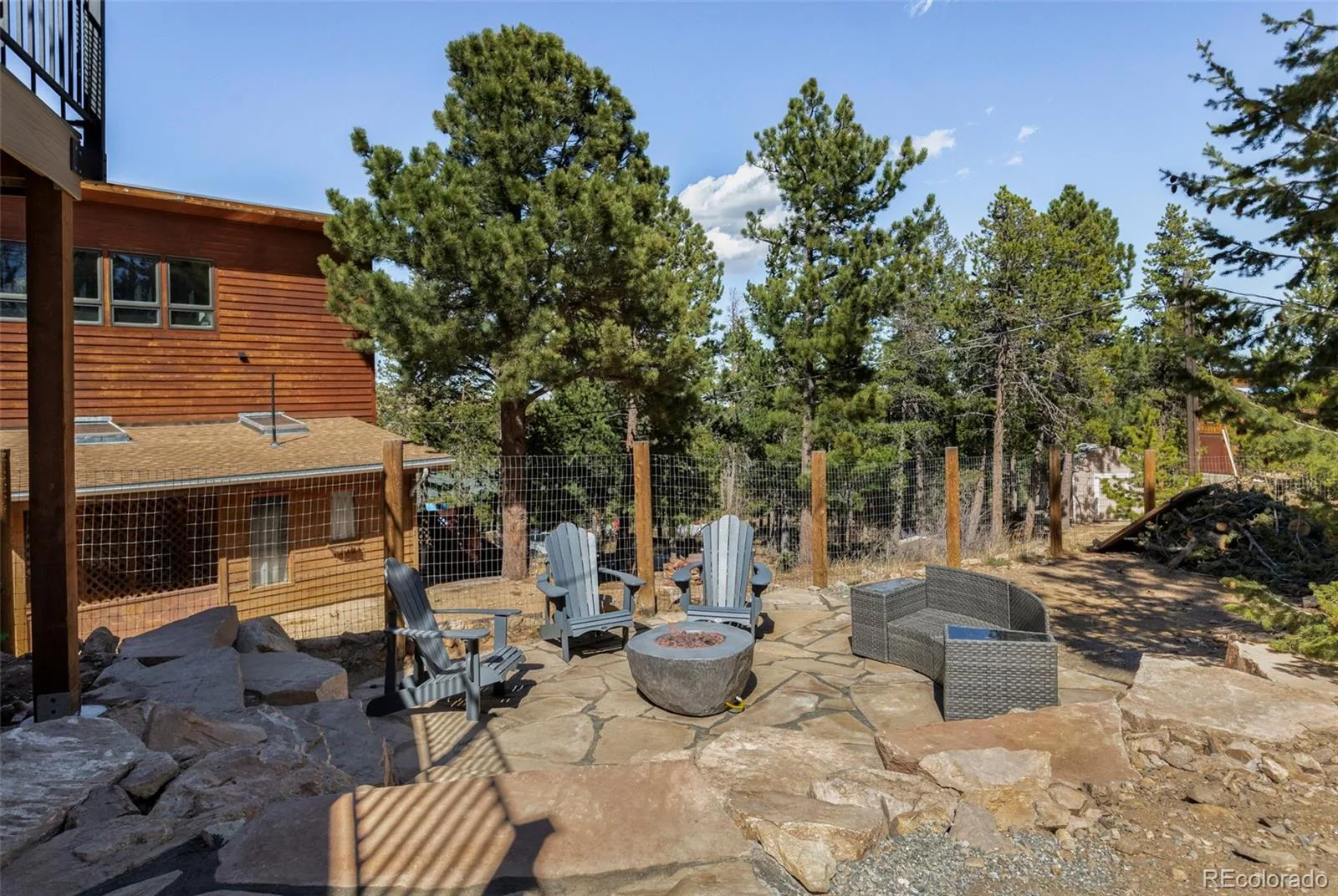 76 Wonderland Avenue Golden CO 80403 | MLS #REC6865741 07222026134859 1600 27