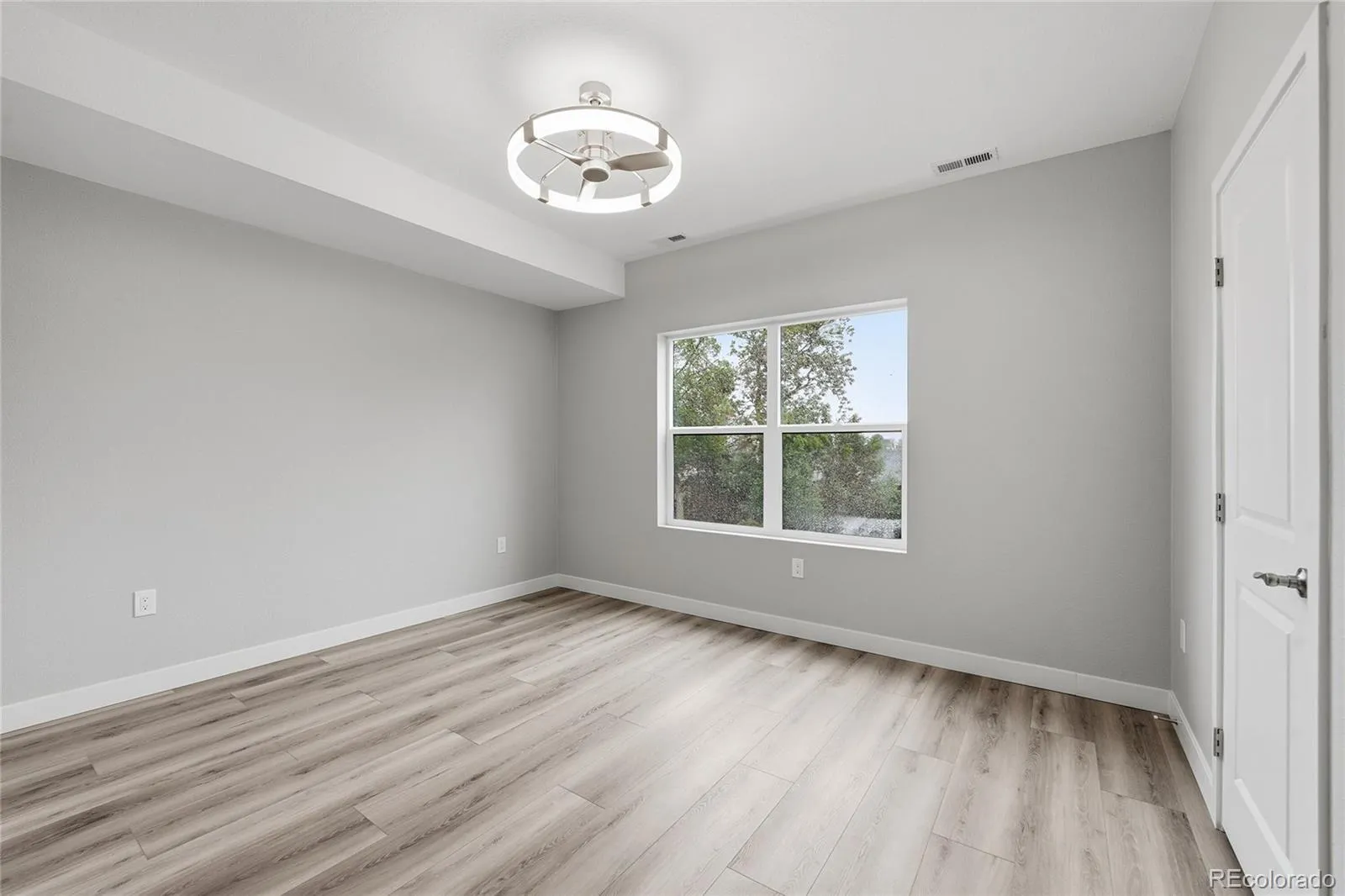 359 S Dale Court Denver CO 80219 MLS #REC6865957 05212026132031 1600 15