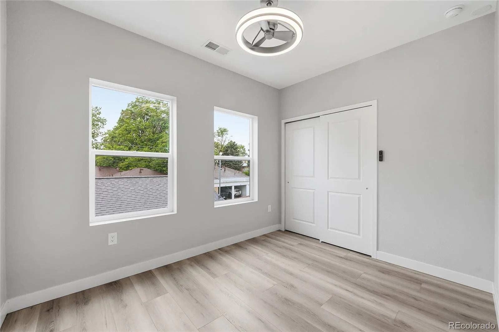 359 S Dale Court Denver CO 80219 MLS #REC6865957 05212026132031 1600 23