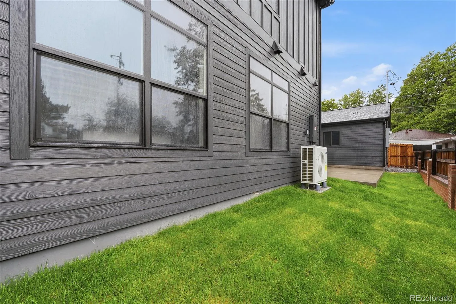 359 S Dale Court Denver CO 80219 MLS #REC6865957 05212026132031 1600 25
