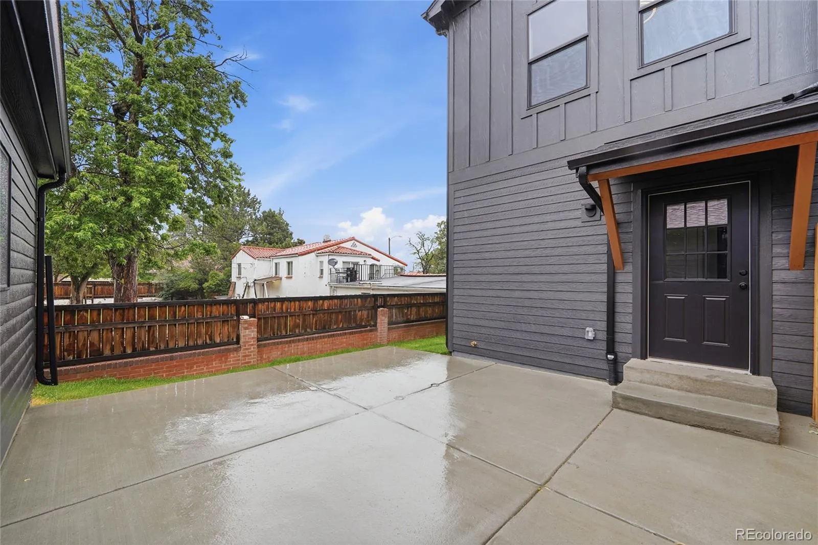 359 S Dale Court Denver CO 80219 MLS #REC6865957 05212026132031 1600 26