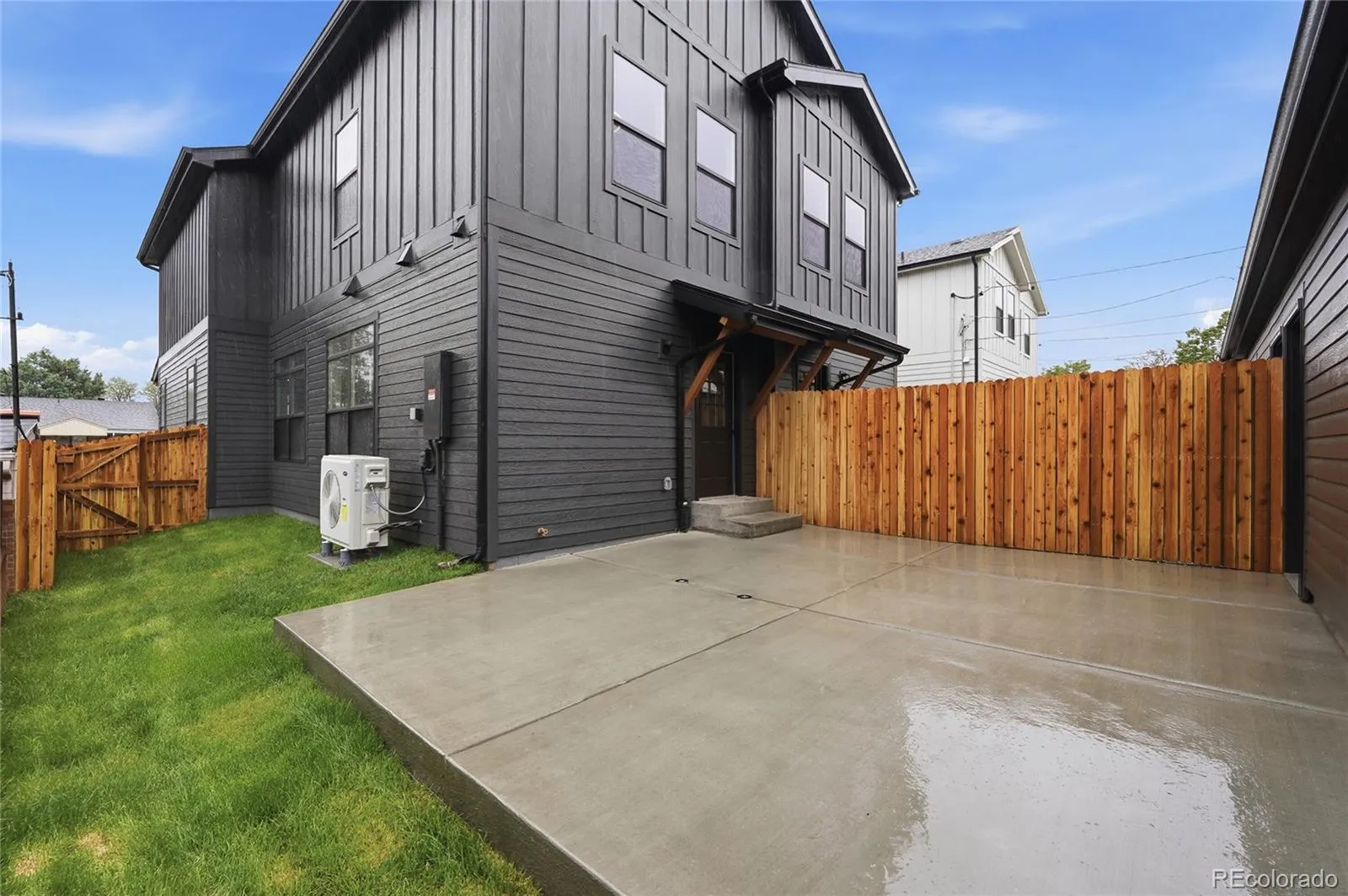 359 S Dale Court Denver CO 80219 MLS #REC6865957 05212026132031 1600 27
