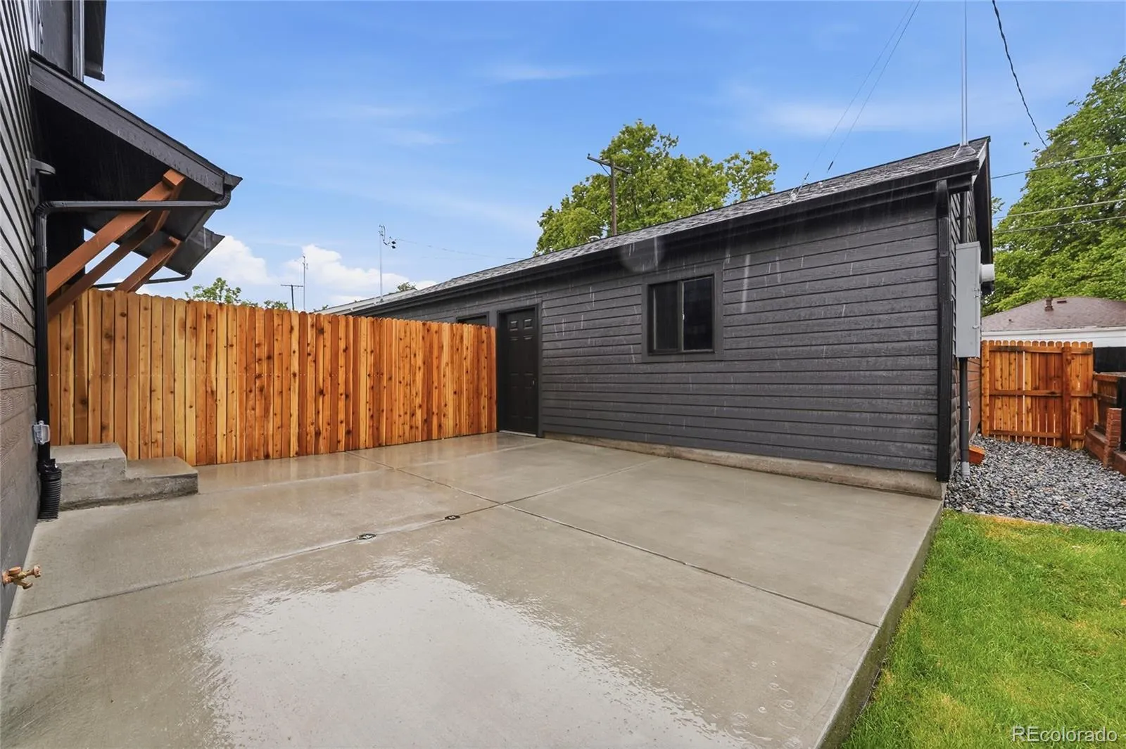 359 S Dale Court Denver CO 80219 MLS #REC6865957 05212026132031 1600 28
