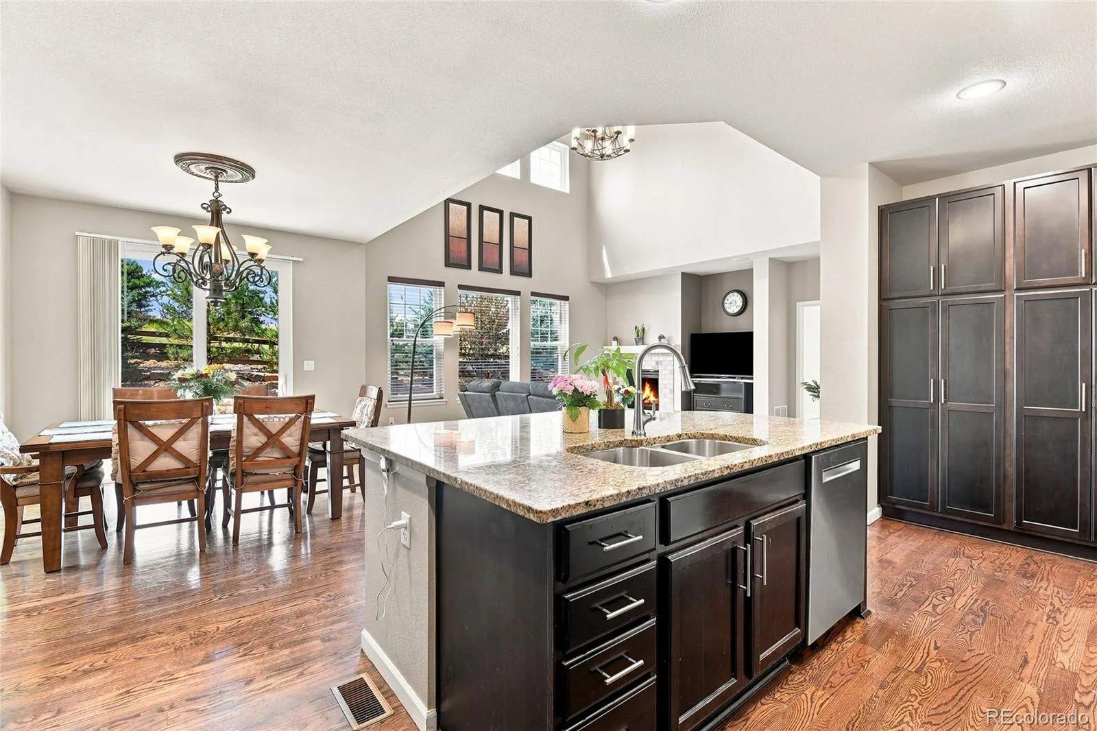25481 E Ottawa Drive Aurora CO 80016 | MLS #REC6867238 08062026223131 1600 13