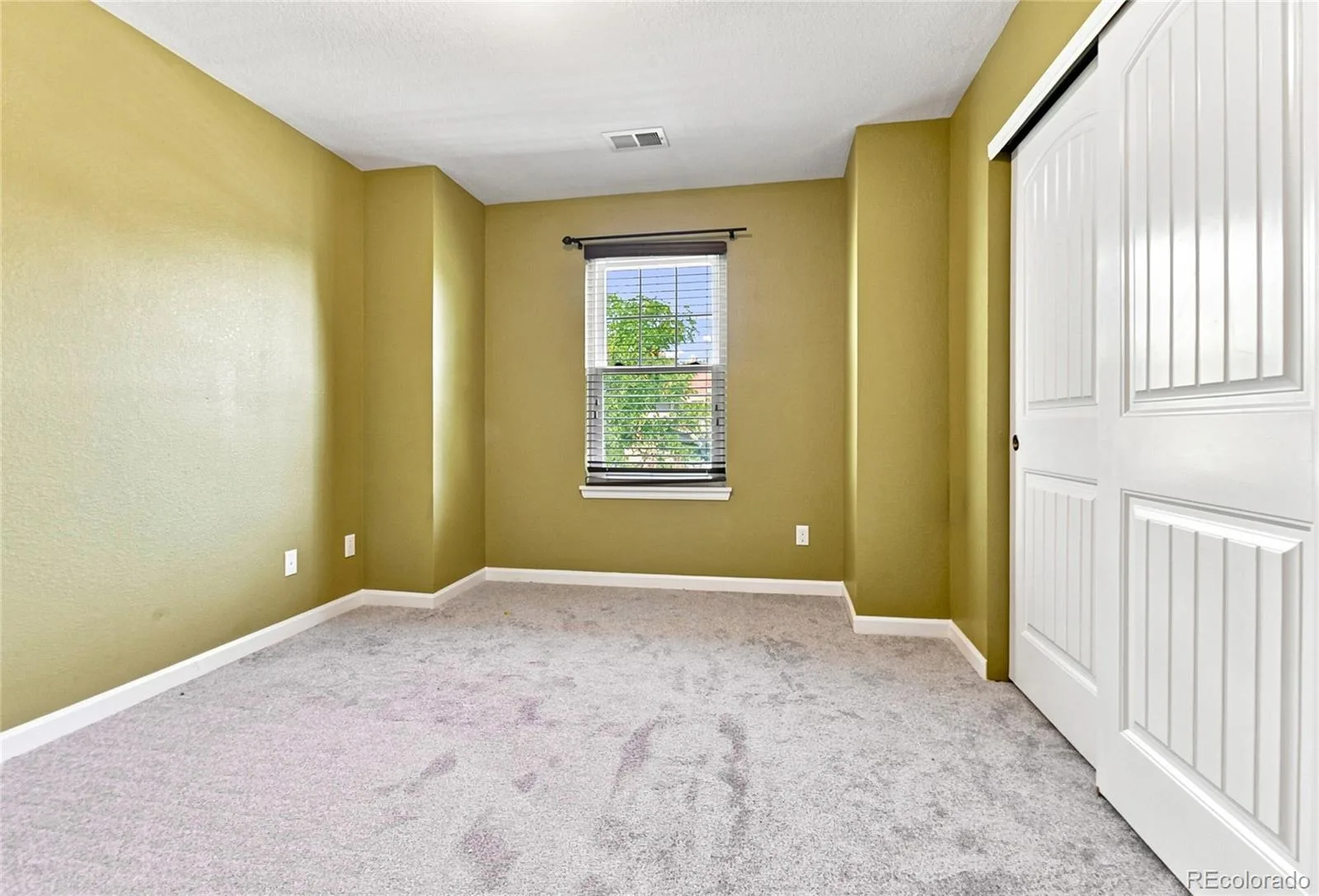 25481 E Ottawa Drive Aurora CO 80016 | MLS #REC6867238 08062026223131 1600 25