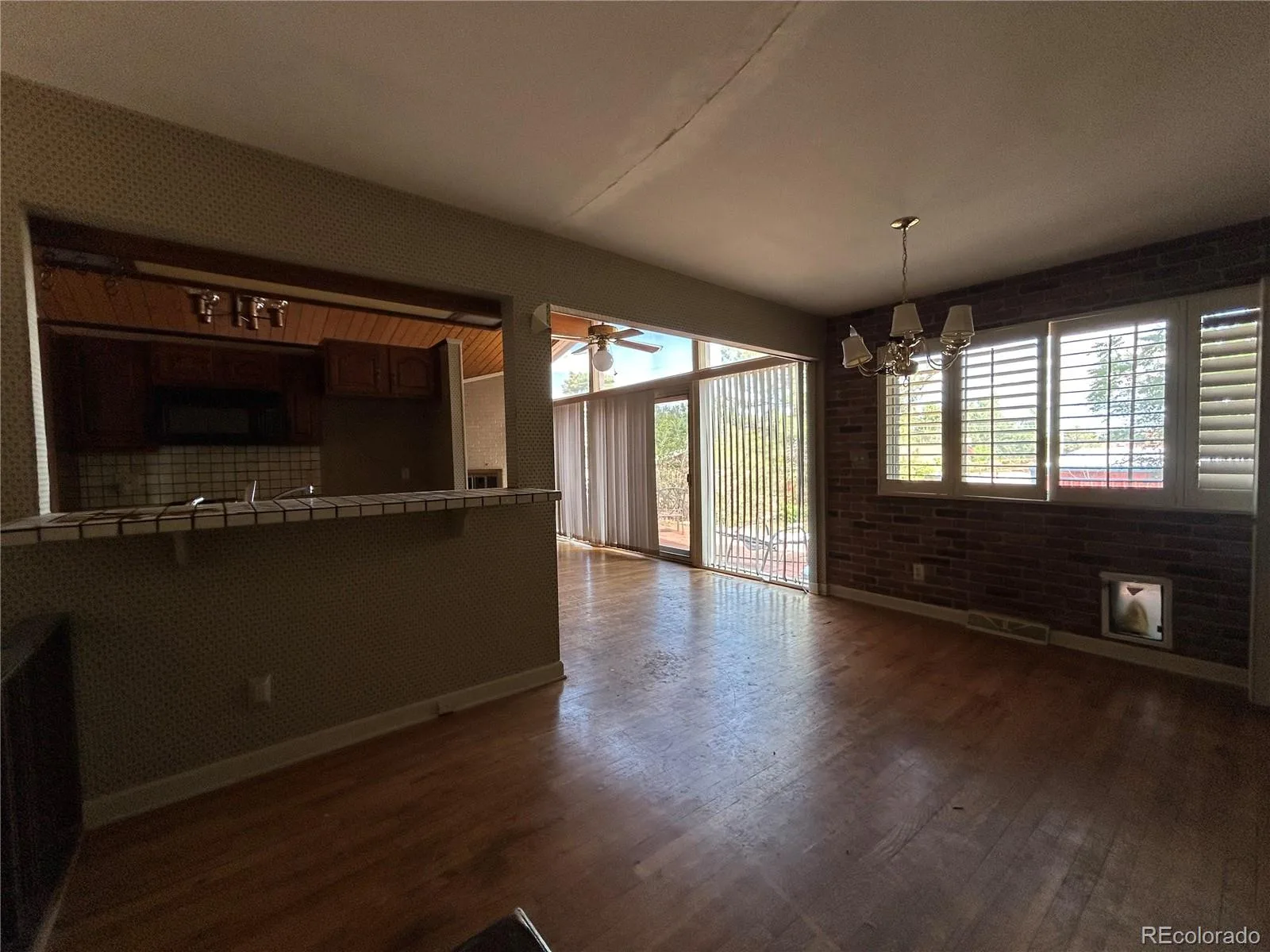850 W 6th Avenue Broomfield CO 80020 MLS #REC6867821 06302026220709 1600 5
