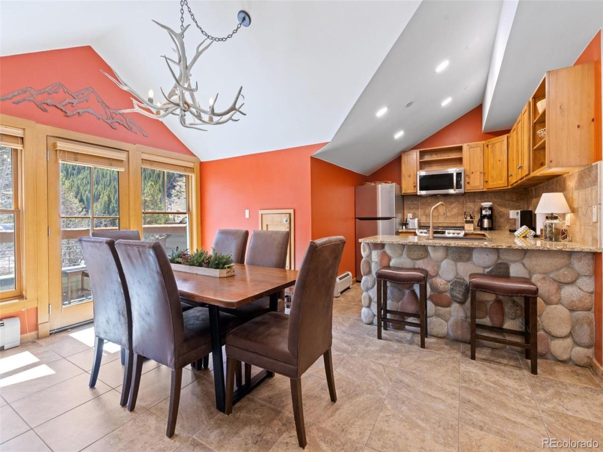 MLS #REC6868710 image #0