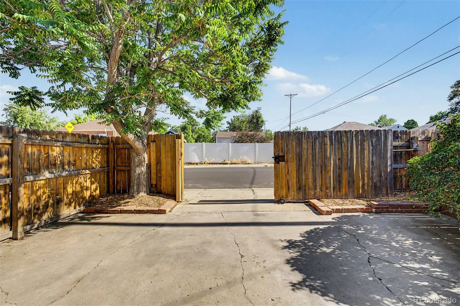 499 S Dale Court Denver CO 80219 MLS #REC6869237 06182026233940 1600 37