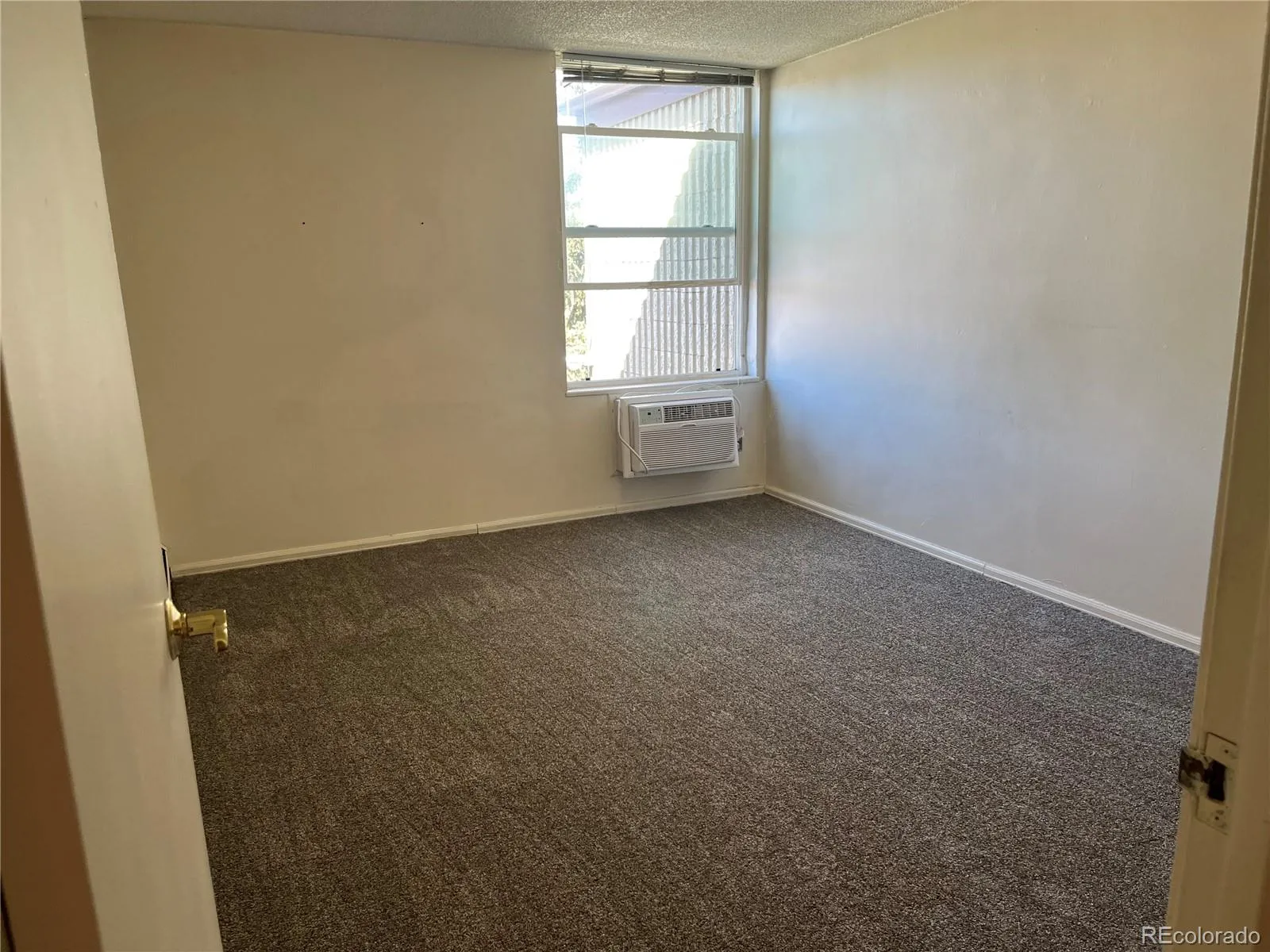 2231 S Vaughn Way #315B Aurora CO 80014 MLS #REC6874079 04262026183707 1600 17