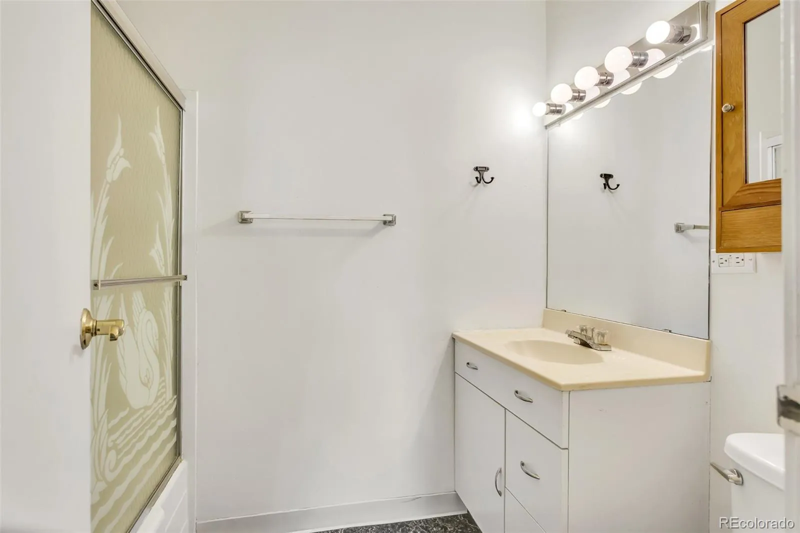2231 S Vaughn Way #315B Aurora CO 80014 MLS #REC6874079 04262026183707 1600 20