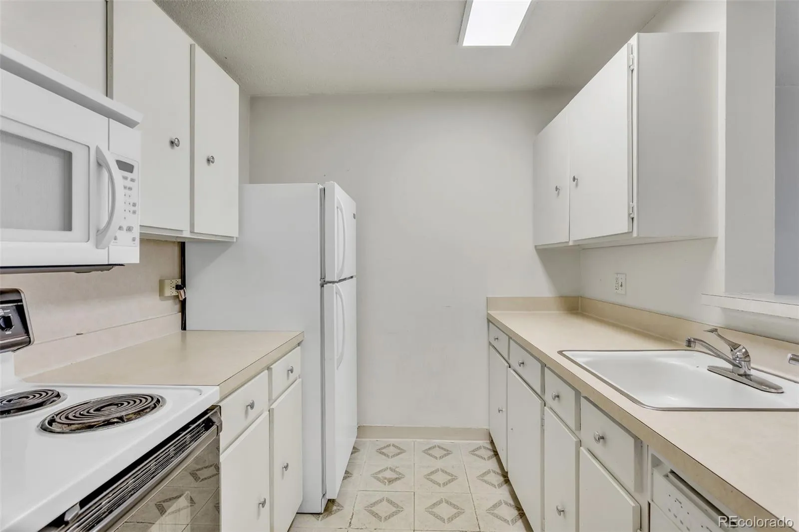 2231 S Vaughn Way #315B Aurora CO 80014 MLS #REC6874079 04262026183707 1600 3
