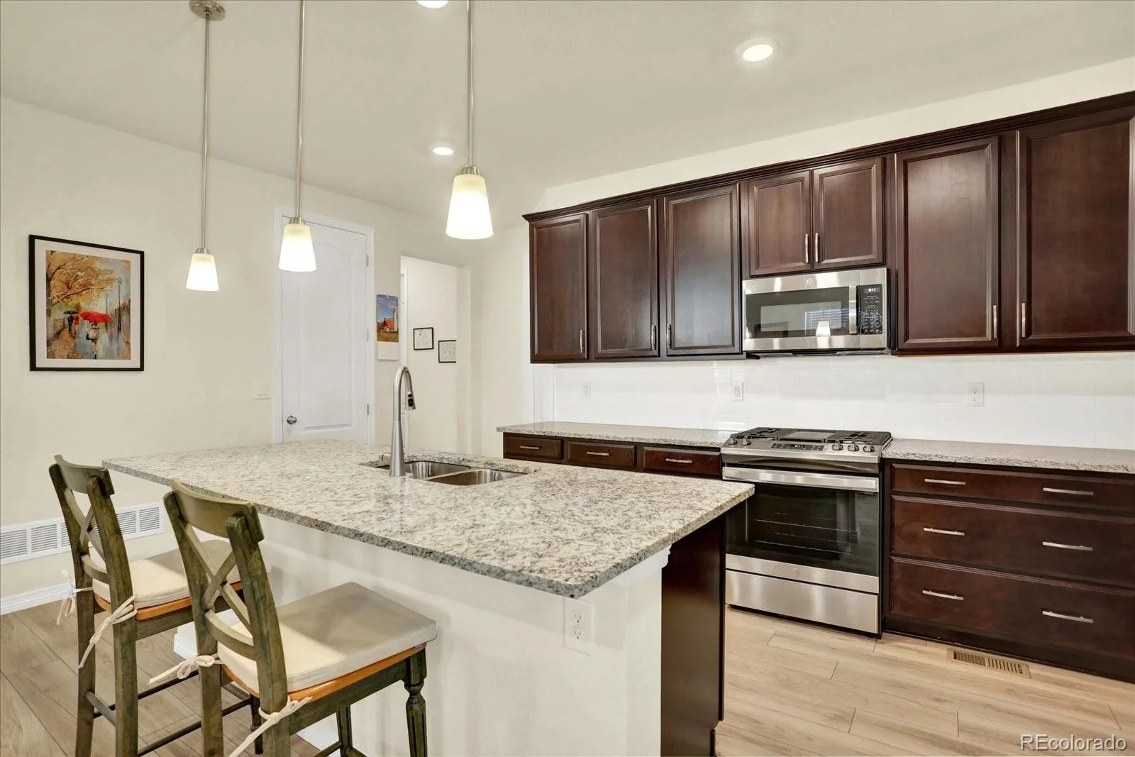 7810 Plateau Creek Lane Littleton CO 80125 | MLS #REC6876543 08072026155025 1600 11