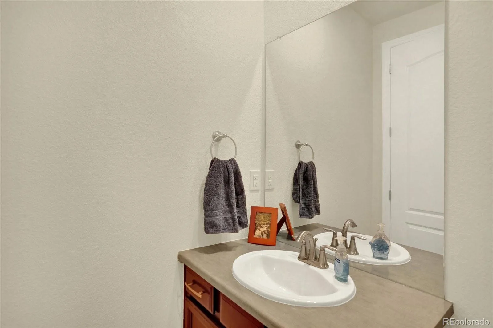 7810 Plateau Creek Lane Littleton CO 80125 | MLS #REC6876543 08072026155025 1600 14