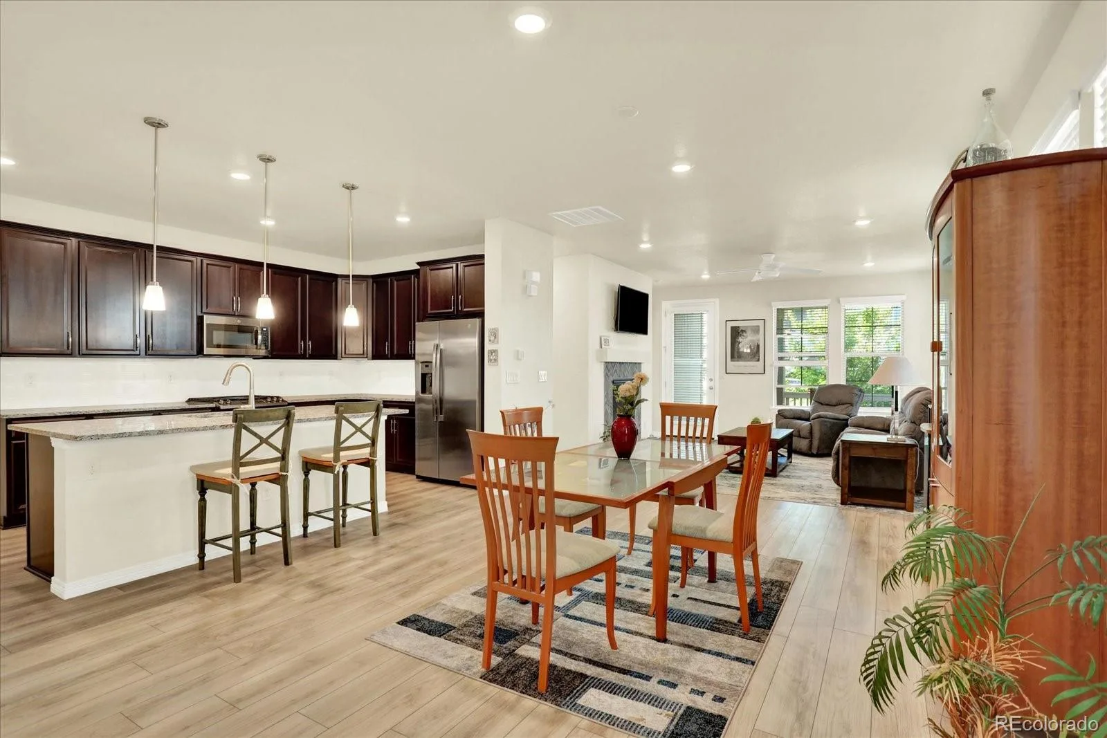 7810 Plateau Creek Lane Littleton CO 80125 | MLS #REC6876543 08072026155025 1600 3
