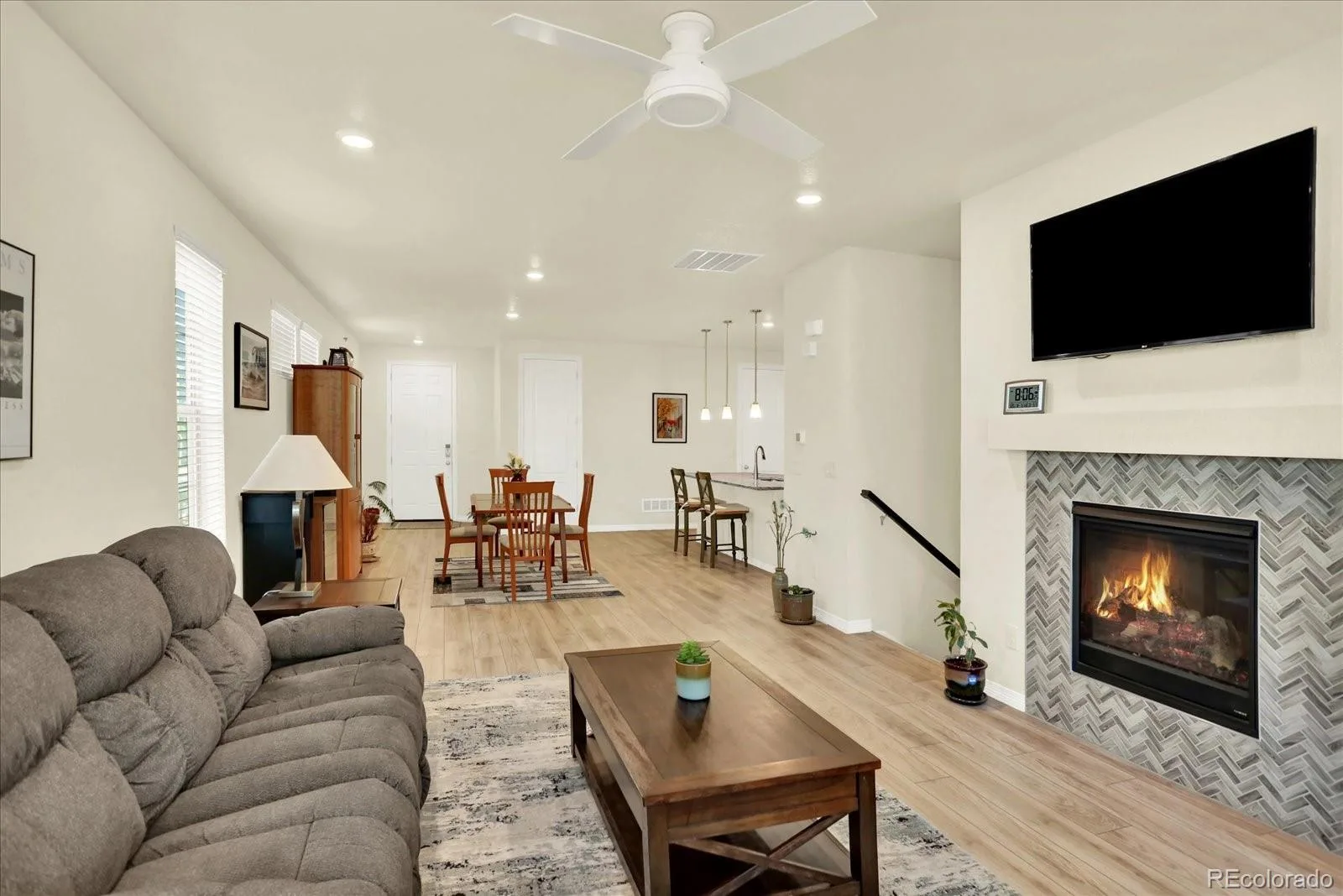 7810 Plateau Creek Lane Littleton CO 80125 | MLS #REC6876543 08072026155025 1600 7