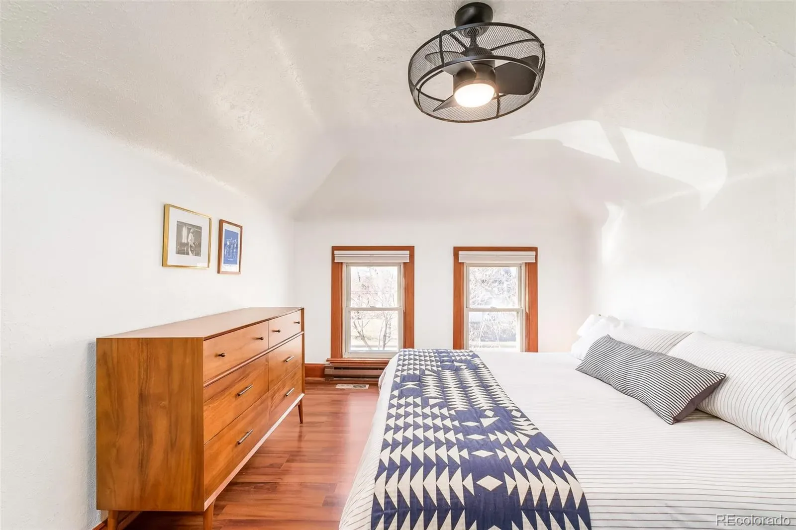 03252026184501 1600 26