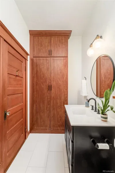 03252026184501 800 13