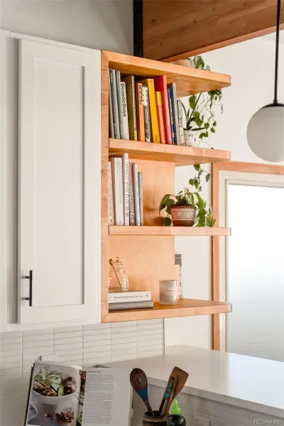 03252026184501 800 18