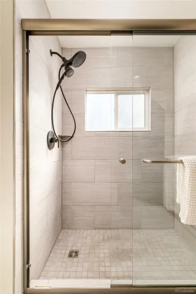 03252026184501 800 31