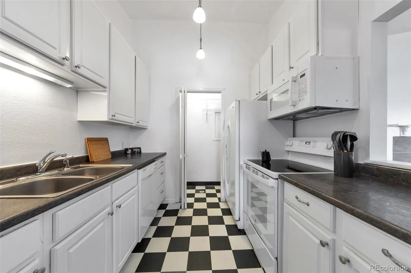 7132 S Bryant Street #231 Littleton CO 80120 | MLS #REC6879006 07272026232655 1600 6